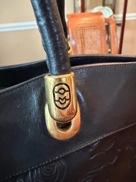 Marino Orlandi Black Embossed Rose Leather Tote with Gold Hardware - Picture 4 of 10